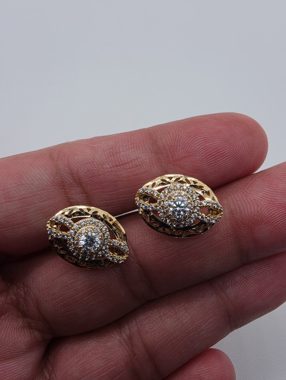 Gold Plated CZ Halo Stud Earrings Oval Filigree Crystal Statement Earrings - Picture 2 of 4